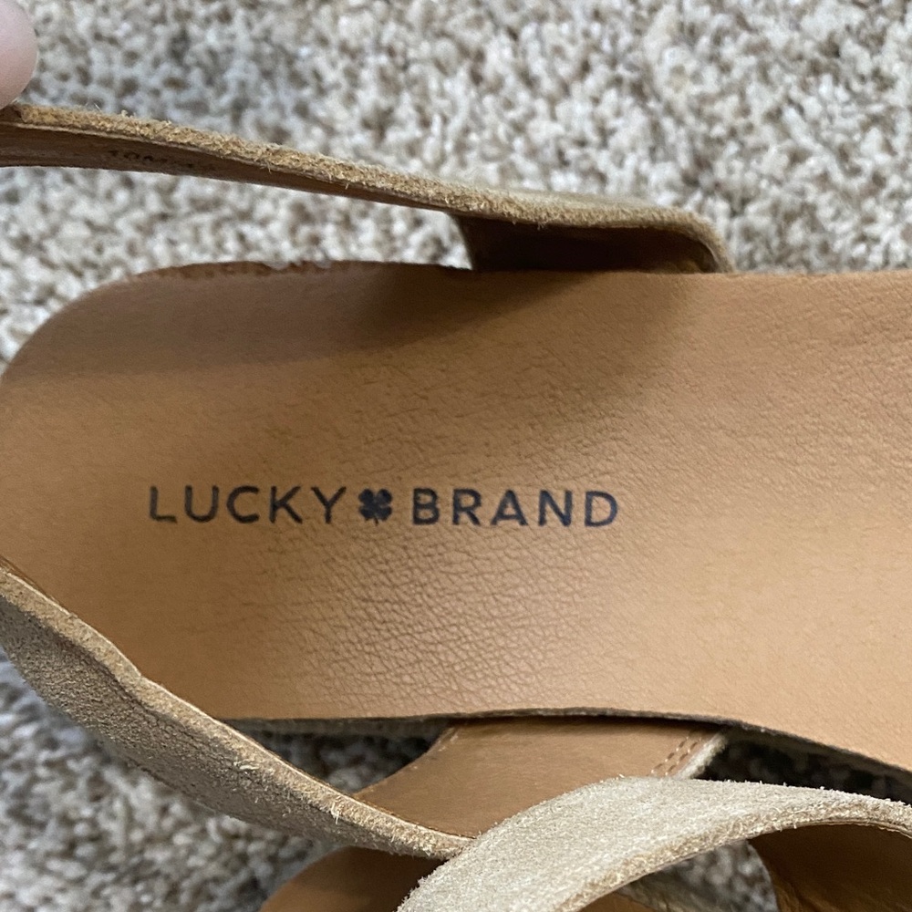Lucky Brand Beige Ankle Strap Sandals - Picture 2 of 3